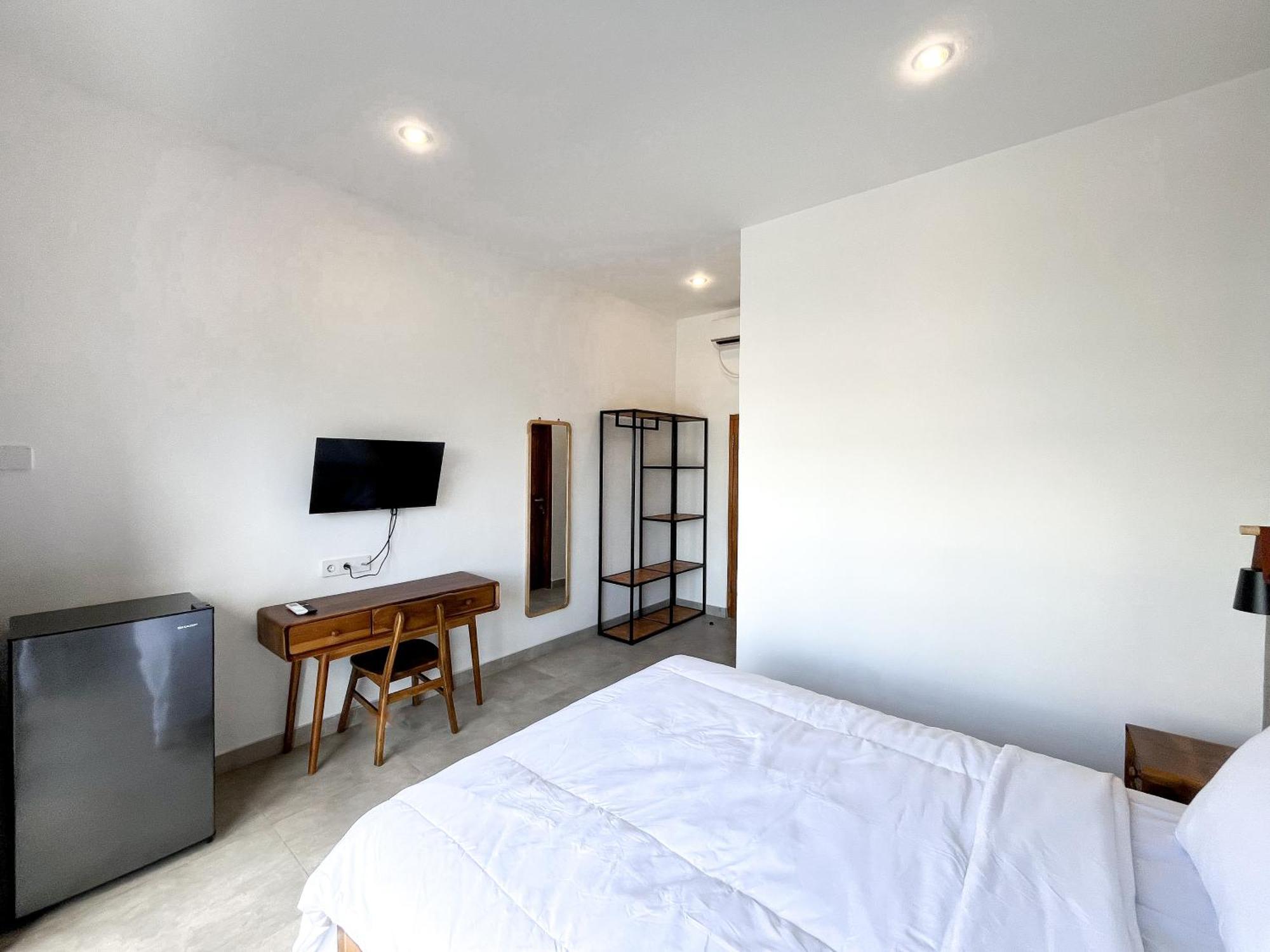 Adi Surya Guest House Семиняк Екстериор снимка