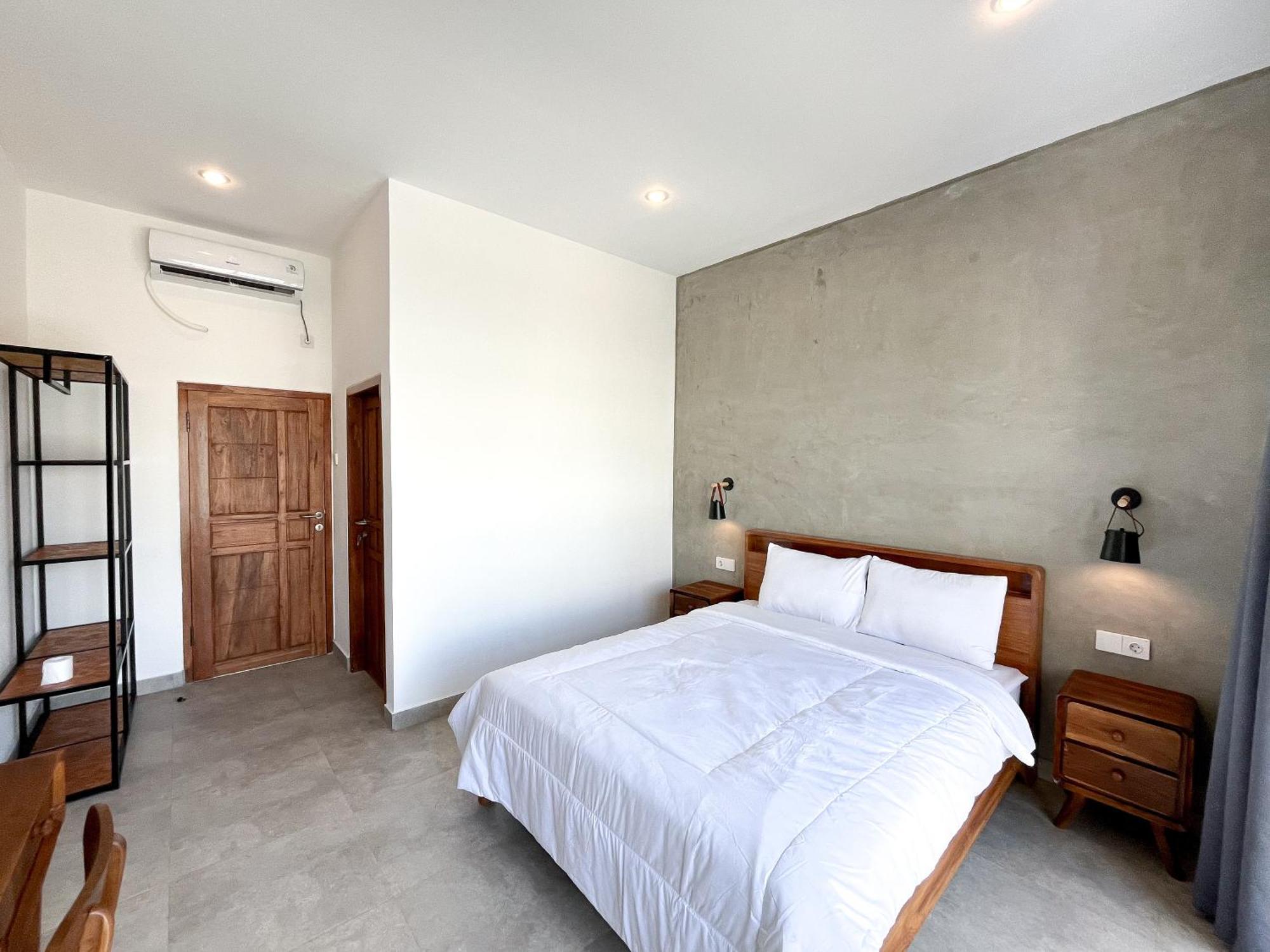 Adi Surya Guest House Семиняк Екстериор снимка
